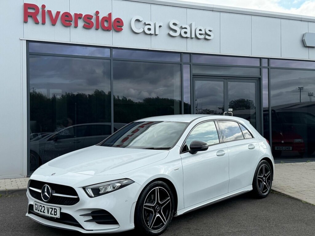 Mercedes-Benz A Class 1.3 A180 Amg Line Edition Executive 7G-dct Euro 