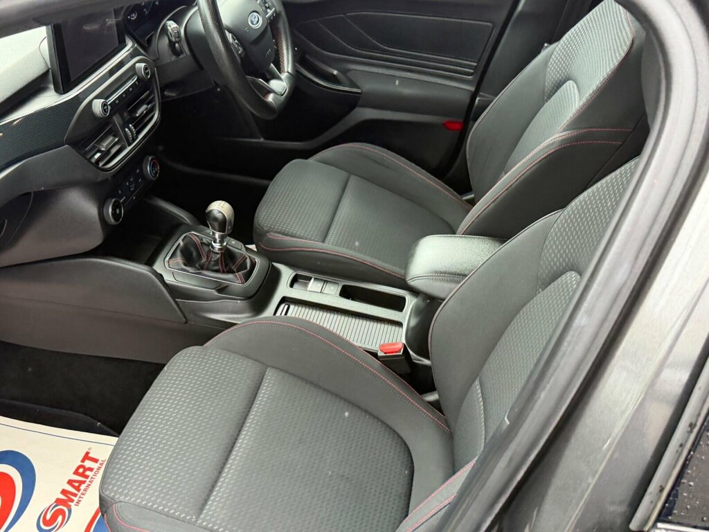 Ford Focus 1.0 Ecoboost 125 Zetec #6