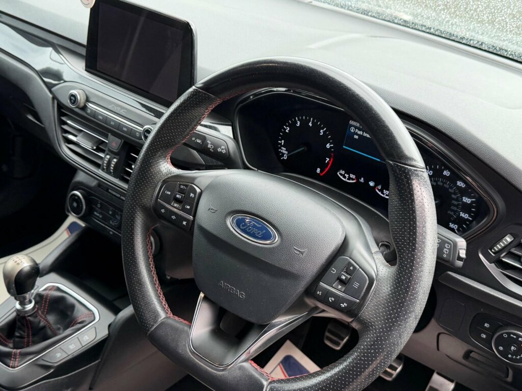 Ford Focus 1.0 Ecoboost 125 Zetec #8