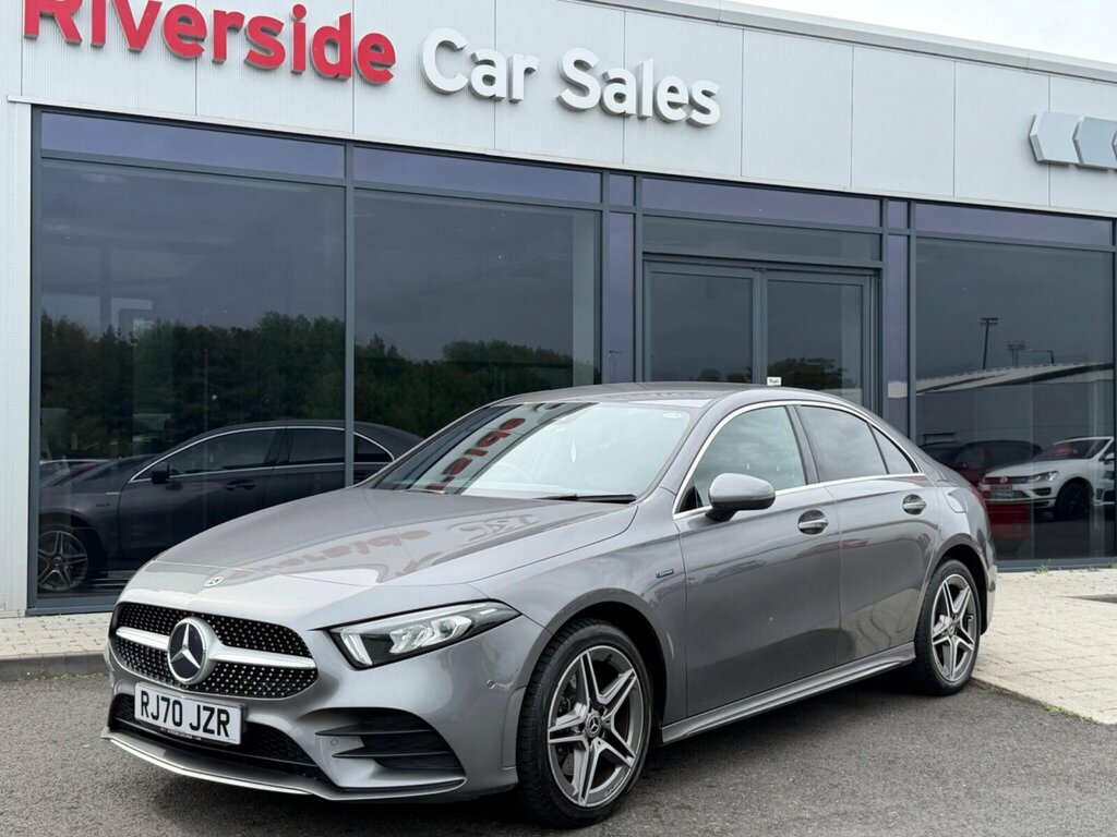 Mercedes-Benz A Class 1.3 A250e 15.6Kwh Amg Line Executive 8G-dct Euro