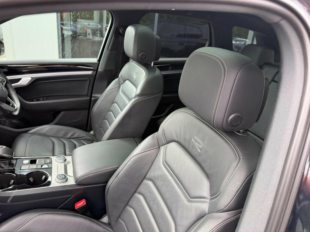 Volkswagen Touareg 3.0 V6 Tsi 4Motion Black Edition Tip Grey #9