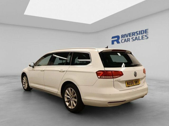 Volkswagen Passat 2016 2.0 Tdi Bluemotion Tech Se Business Estate MA66NWV White #5