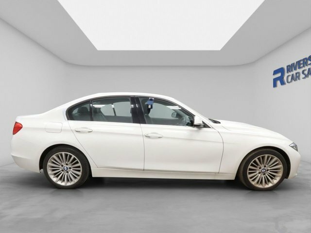 BMW 3 Series 2013 2.0 320D Luxury Saloon Euro YH13YRG White #3
