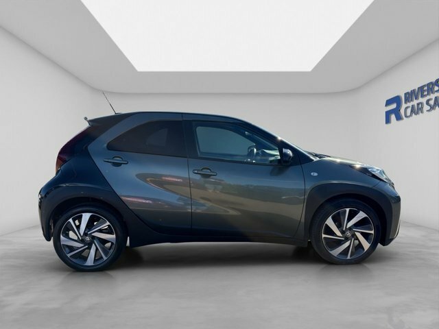 Toyota Aygo X 2023 1.0 Vvt-i Edge Hatchback Eu NA23ZPN Green #3