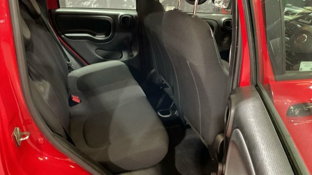 Fiat Panda Twin Air Cross 5-Door Green #8