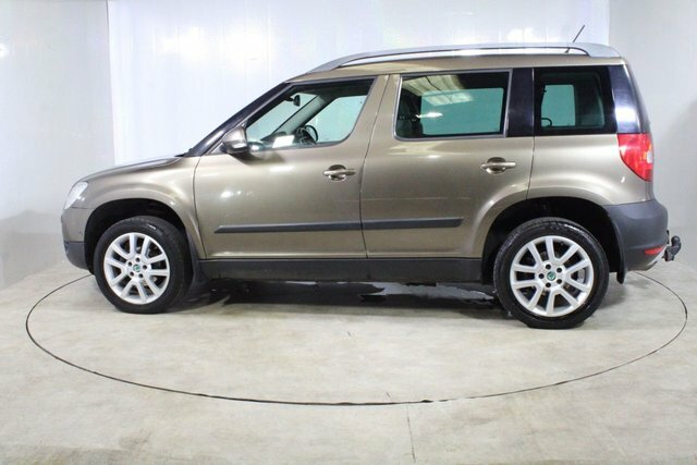 Skoda Yeti Tdi Urban U259 Silver #9