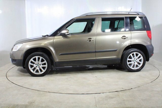 Skoda Yeti Tdi Urban U259 Silver #8