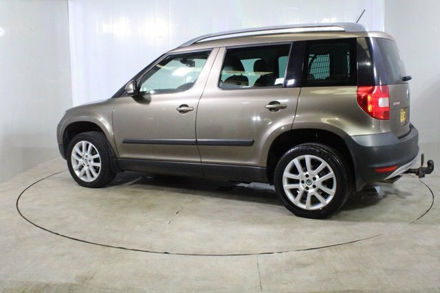 Skoda Yeti Tdi Urban U259 Silver #10
