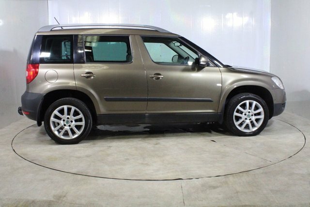 Skoda Yeti Tdi Urban U259 Silver #18