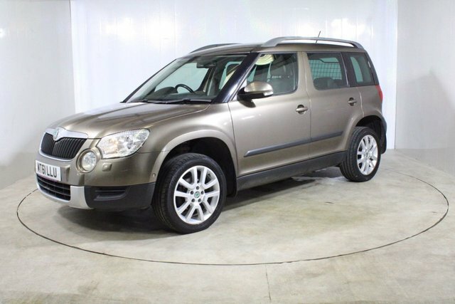 Skoda Yeti 2012 2.0 Tdi Elegance Suv Dsg 4Wd Euro Brown #6