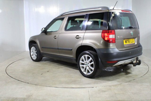 Skoda Yeti Tdi Urban U259 Silver #11