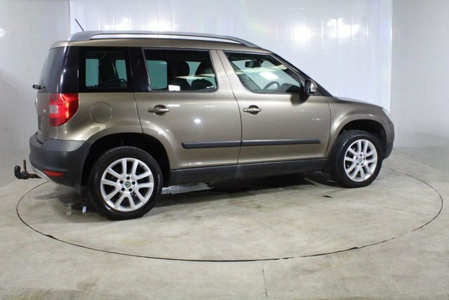 Skoda Yeti Tdi Urban U259 Silver #17