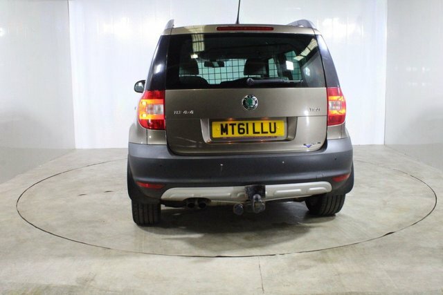 Skoda Yeti Tdi Urban U259 Silver #13