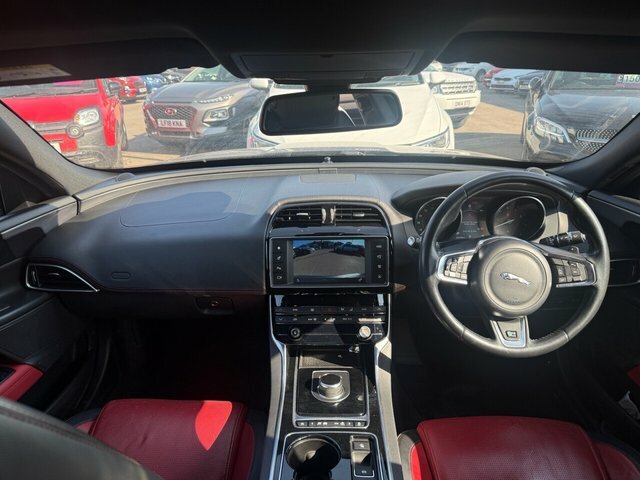 Jaguar XE 2016 2.0 Gtdi R-sport Saloon Euro Grey #2
