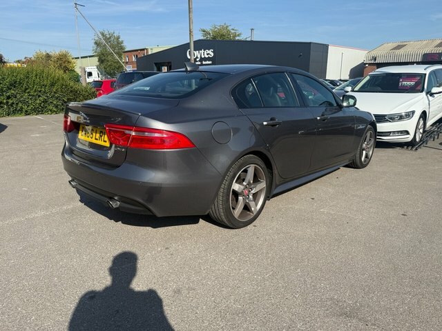 Jaguar XE 2016 2.0 Gtdi R-sport Saloon Euro Grey #4