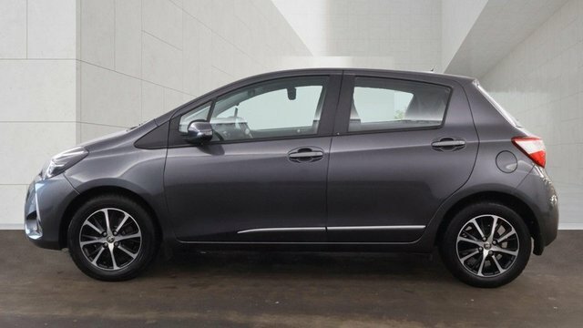 Toyota Yaris 2018 1.5 Vvt-i Icon Tech Hatchback Manu Grey #6