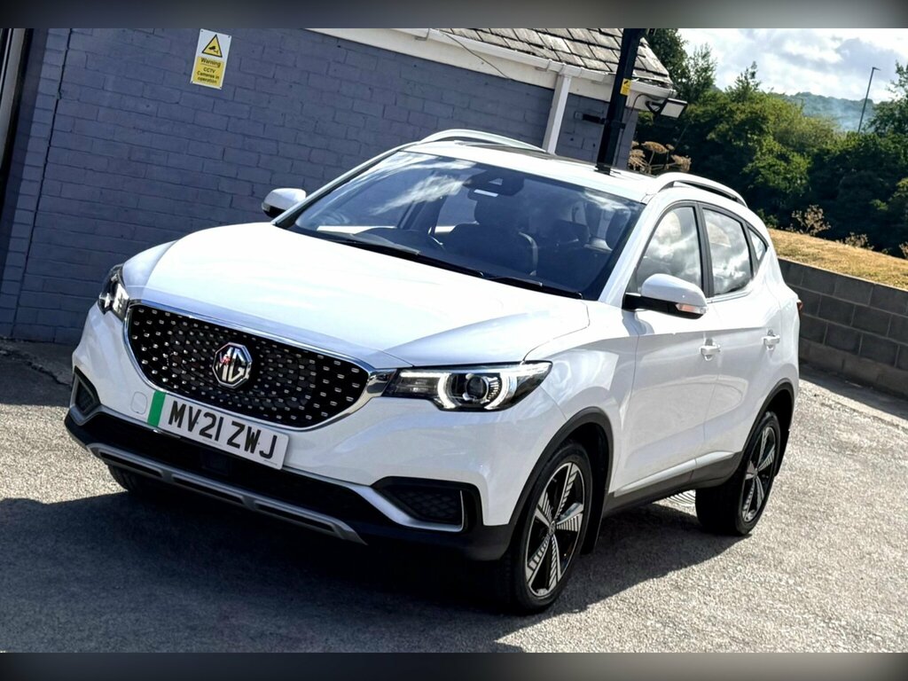 MG ZS 44.5Kwh Exclusive White #2