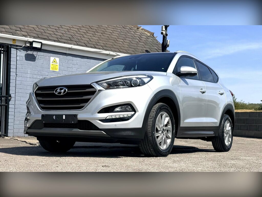 Hyundai Tucson 1.7 Crdi Blue Drive Premium Euro 6 Ss Silver #5