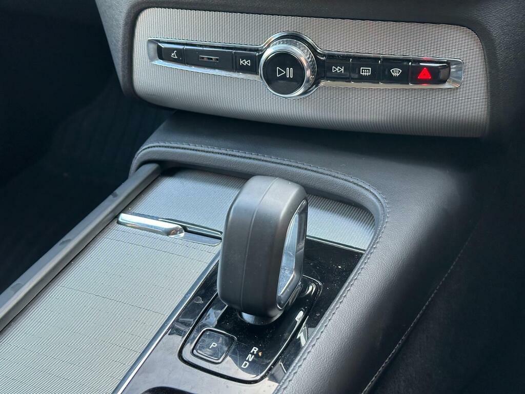 Volvo XC90 2.0H T8 Recharge 18.8Kwh Inscription Pro Suv White #5