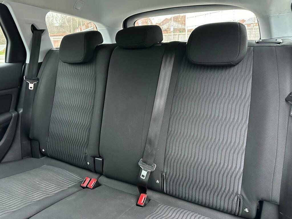 Peugeot 308 SW 1.5 Bluehdi Gt Estate White #3