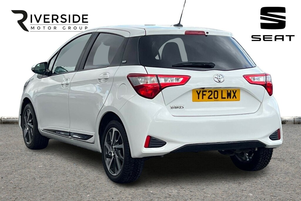 Toyota Yaris 1.5 Vvt-i Y20 Bi-tone Euro 6 YF20LWX White #3