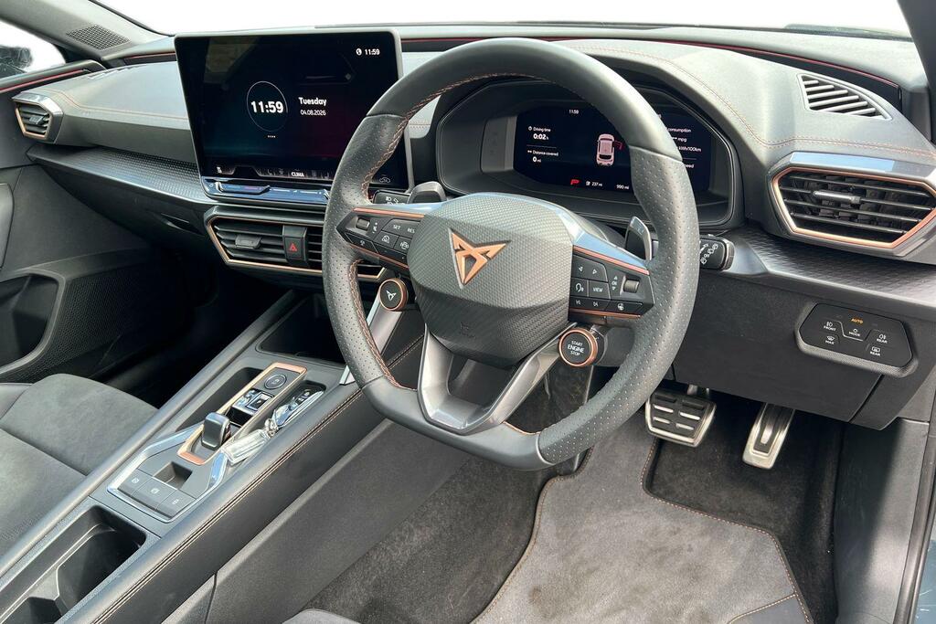 Cupra Leon 1.5 Ehybrid 204 V2 Dsg YY26UGS Blue #6