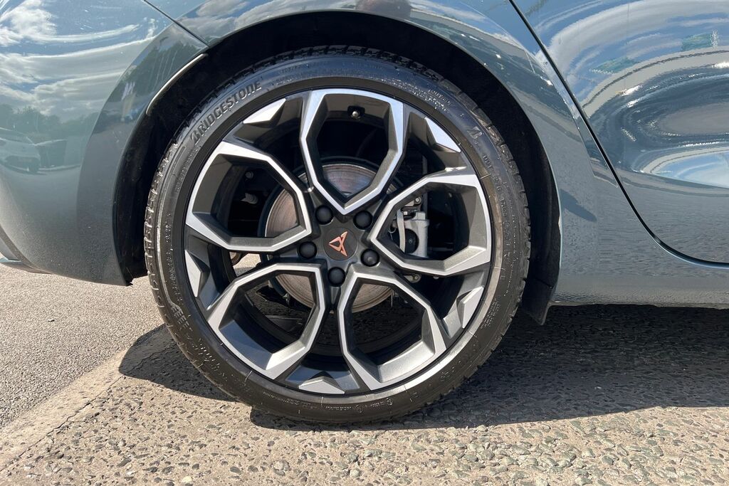 Cupra Leon 1.5 Ehybrid 204 V2 Dsg YY26UGS Blue #5