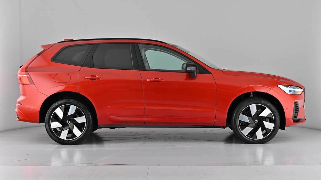 Volvo XC60 Recharge Ultimate, T8 Awd Plug-in Hybrid, MM24TZC Red #3