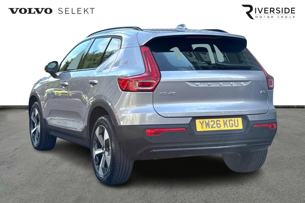 Volvo XC40 Plus, B3 Mild Hybrid, Dark Delivery Mileag YW26KGU Silver #5