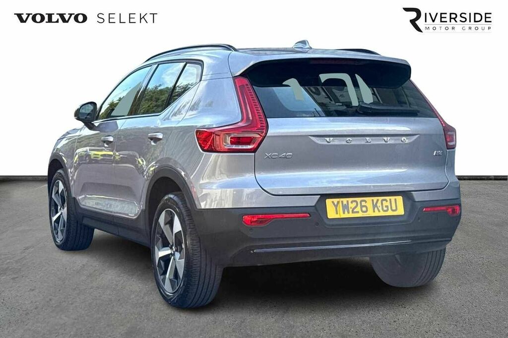 Volvo XC40 Plus, B3 Mild Hybrid, Dark Delivery Mileag YW26KGU Silver #6
