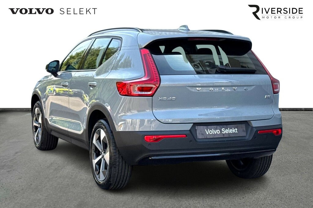 Volvo XC40 Plus, B3 Mild Hybrid, Dark Delivery Mileag YW26DWP Grey #5