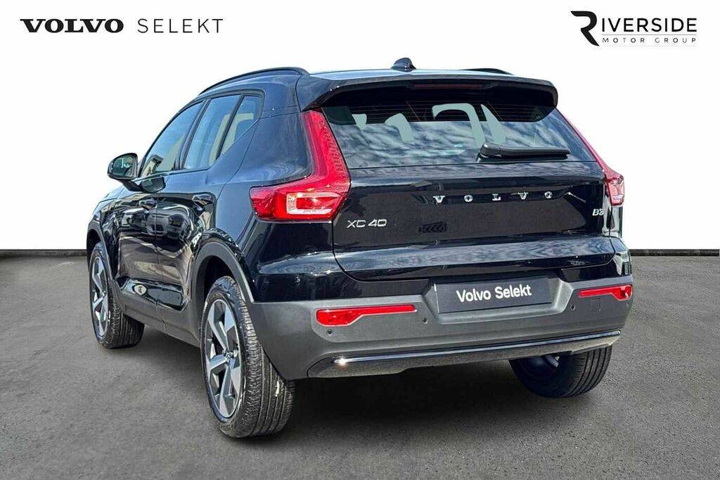 Volvo XC40 Plus, B3 Mild Hybrid, Dark Delivery Mileag YW26GVJ Black #3
