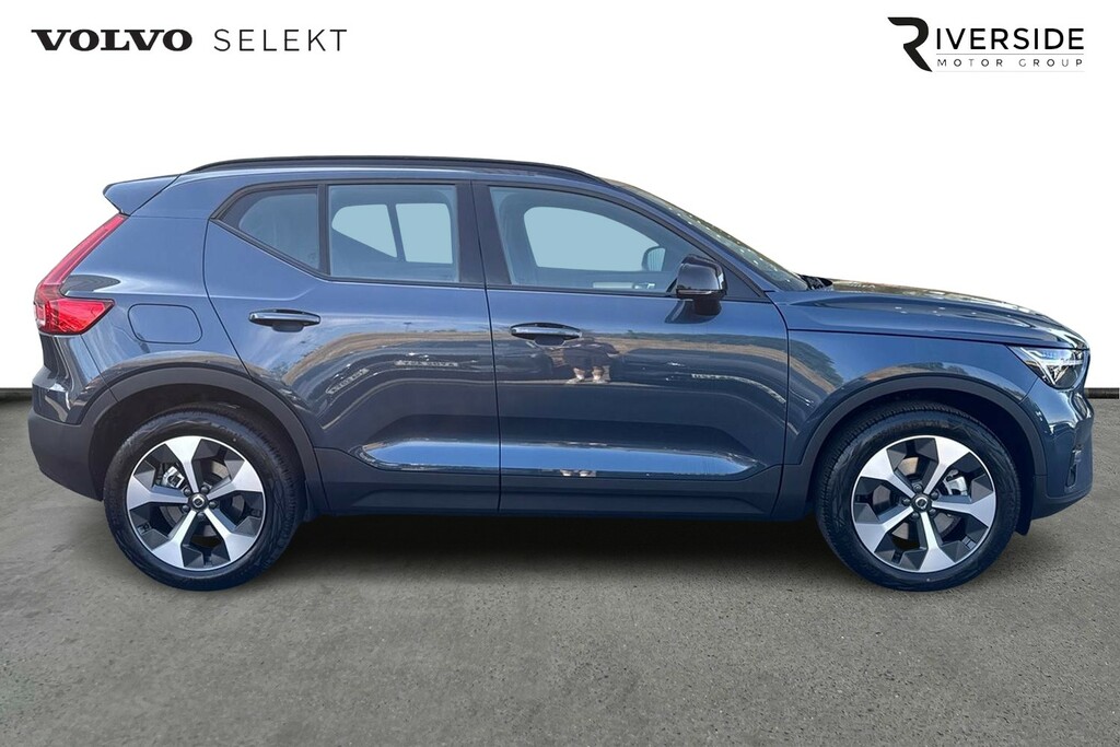 Volvo XC40 Plus, B3 Mild Hybrid, Dark YY26NVE Blue #4