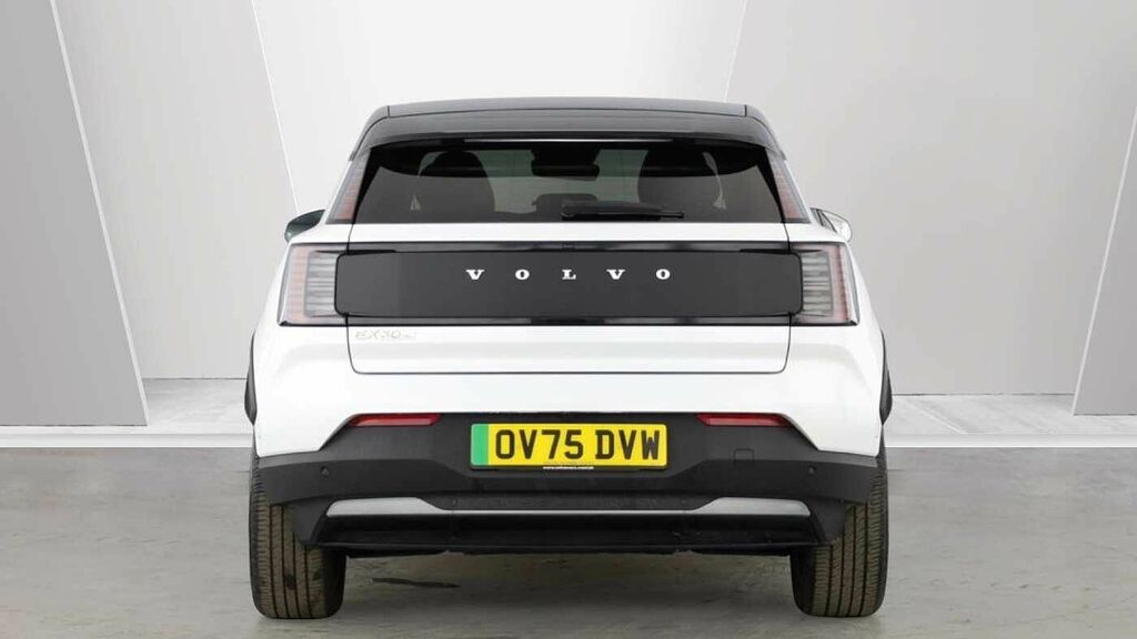 Volvo EX30 Ultra, Twin Motor Performance, White #4