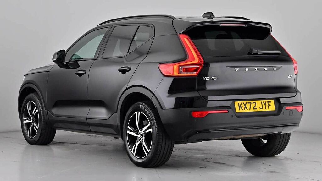 Volvo XC40 Plus Dark B4 Awd Mild Hybrid Dark Tints Heated Sea Black #2