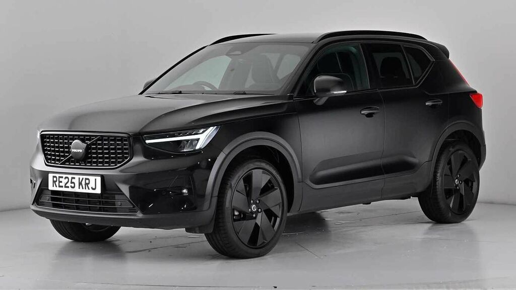 Volvo XC40 Black Edition Plus B4 Mild Hybrid 20 Alloys Heate Black #5
