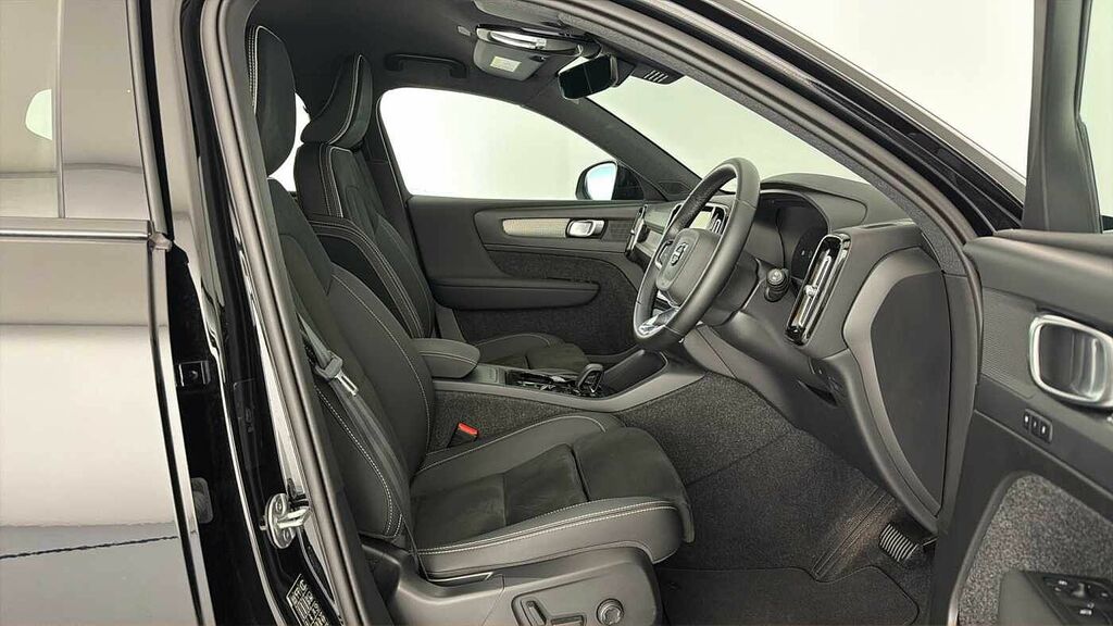 Volvo XC40 Plus, B3 Mild Hybrid, Dark Blue #16