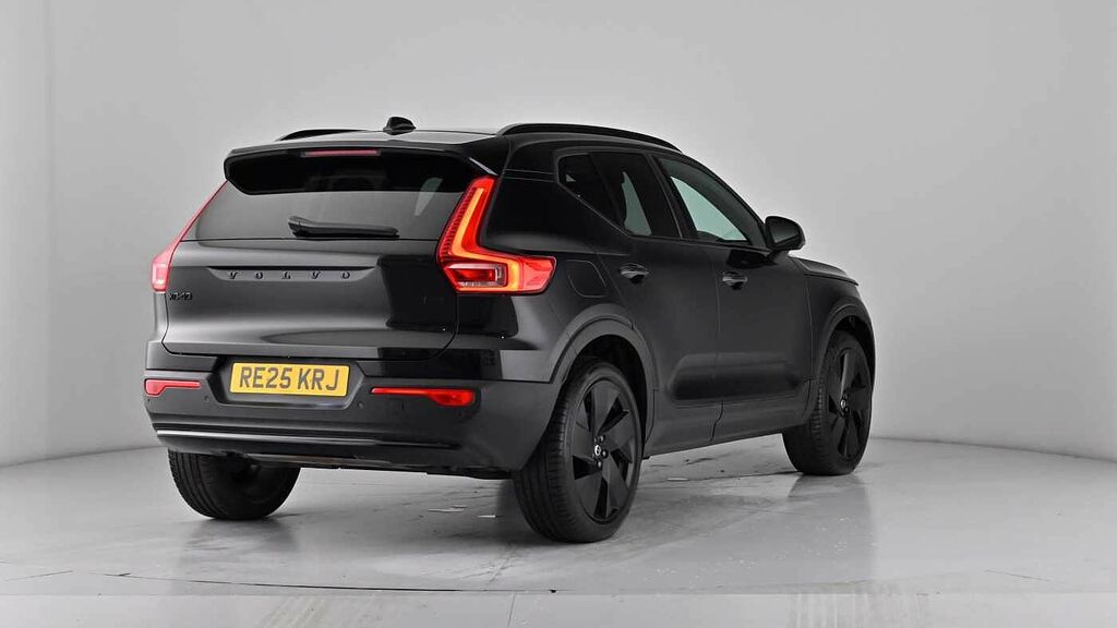 Volvo XC40 Plus, B3 Mild Hybrid, Dark Blue #66