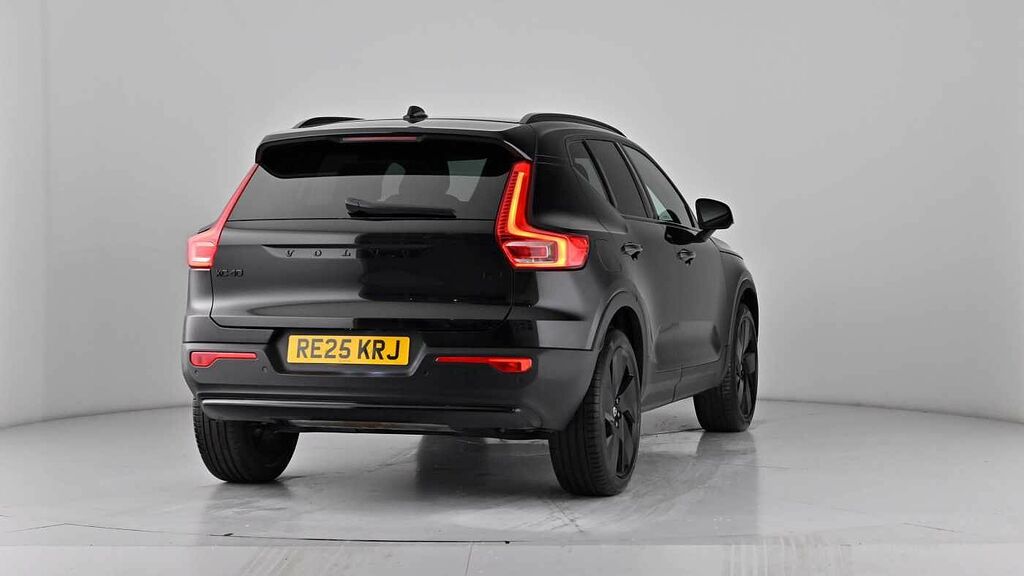Volvo XC40 Plus, B3 Mild Hybrid, Dark Blue #65