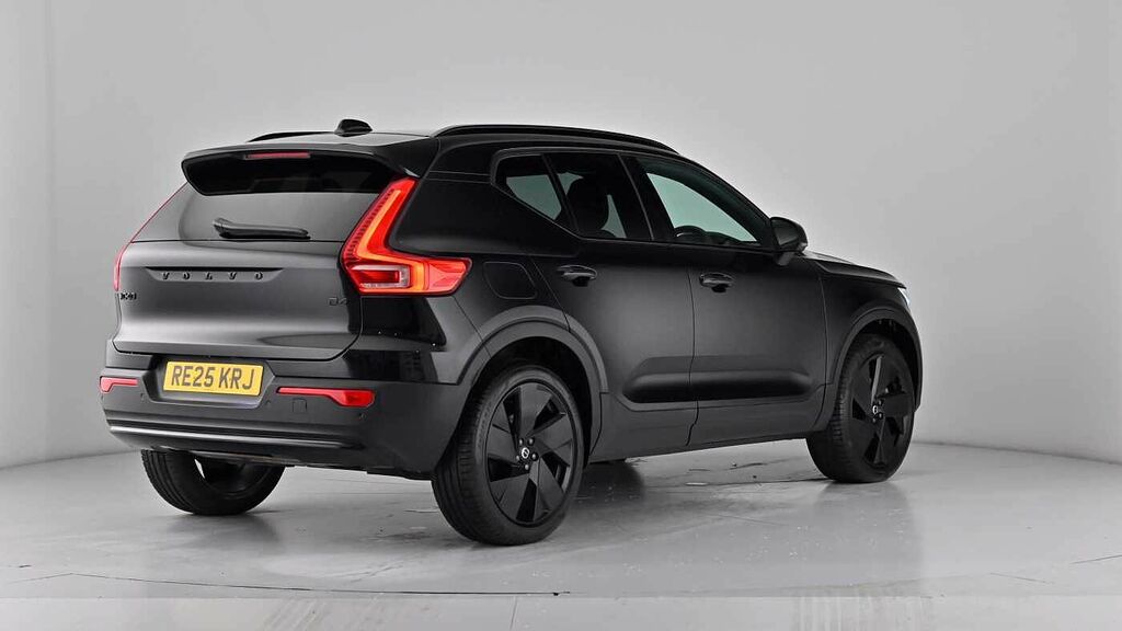 Volvo XC40 Plus, B3 Mild Hybrid, Dark Blue #67