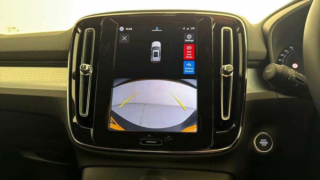 Volvo XC40 2.0 B4p Ultra Black Edition White #23