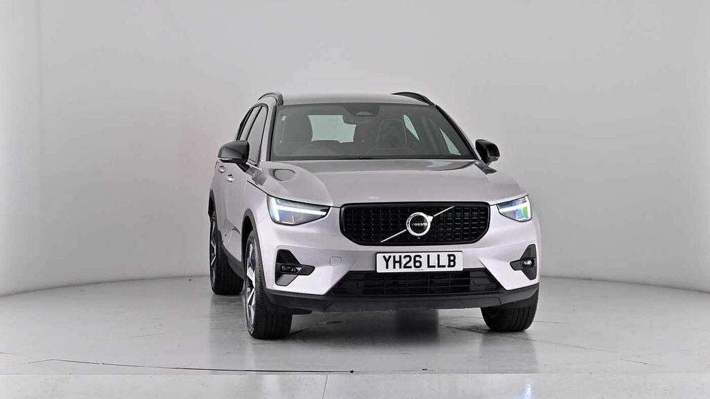 Volvo XC40 2.0 B4p Ultra Black Edition White #46