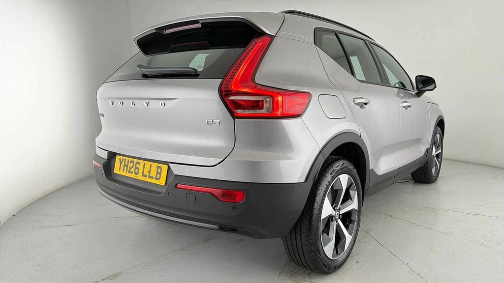 Volvo XC40 2.0 B4p Ultra Black Edition White #28