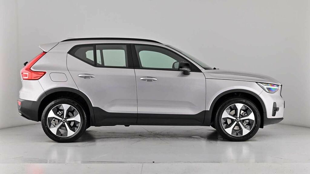 Volvo XC40 2.0 B4p Ultra Black Edition White #74
