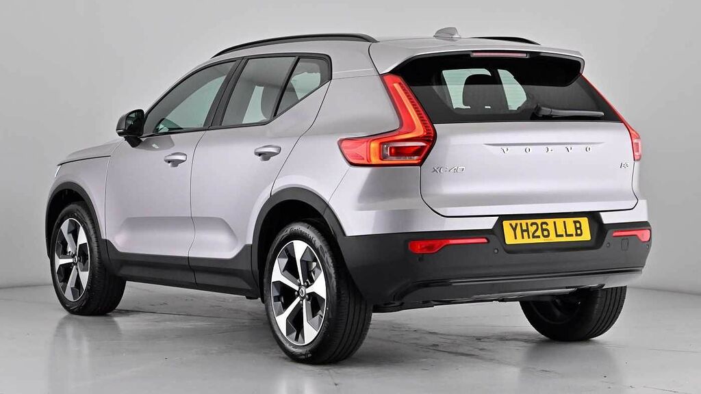 Volvo XC40 Plus Dark B3 Mild Hybrid Delivery Miles Silver #2