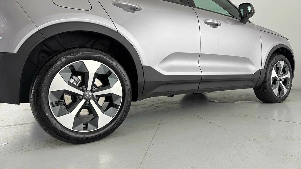 Volvo XC40 2.0 B4p Ultra Black Edition White #27