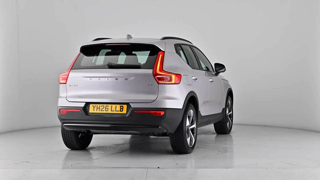 Volvo XC40 2.0 B4p Ultra Black Edition White #67