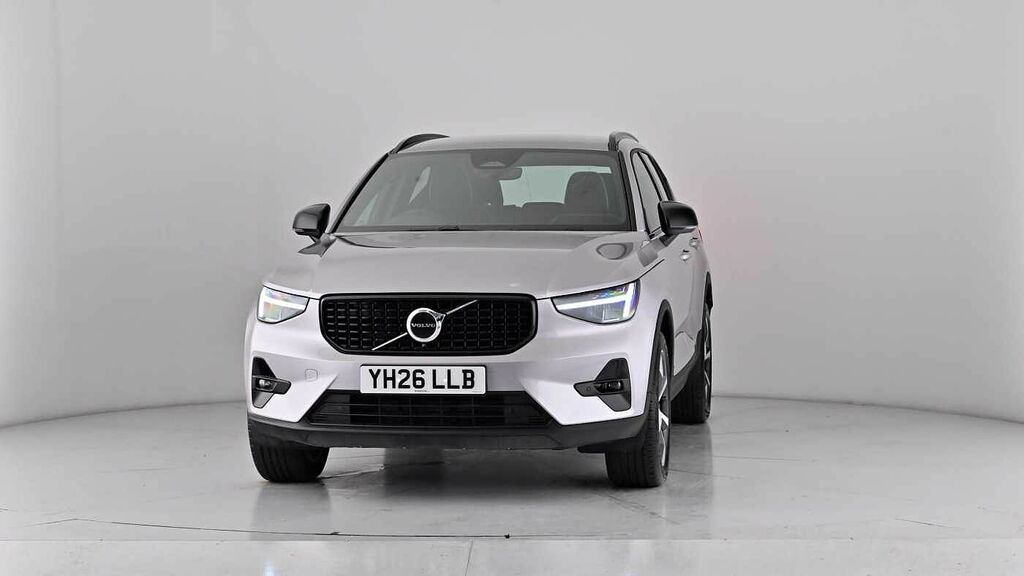 Volvo XC40 2.0 B4p Ultra Black Edition White #48