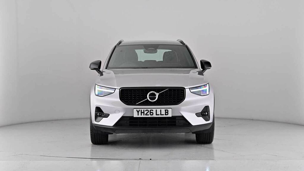 Volvo XC40 2.0 B4p Ultra Black Edition White #47