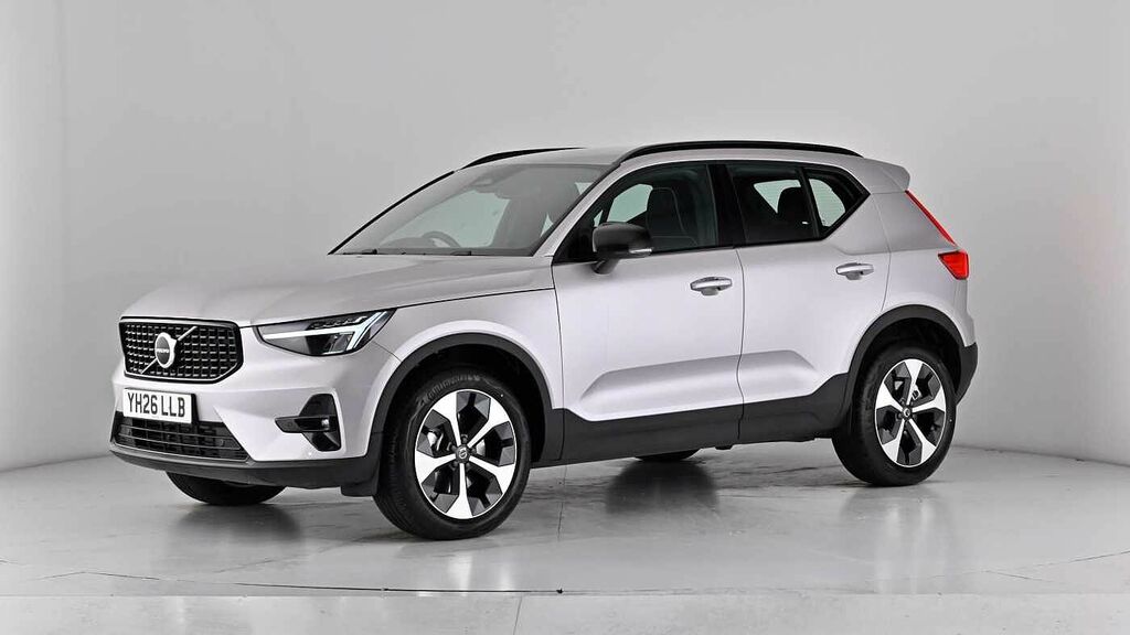 Volvo XC40 2.0 B4p Ultra Black Edition White #52